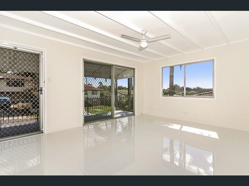 6 ZUHARA ST, Rochedale South QLD 4123