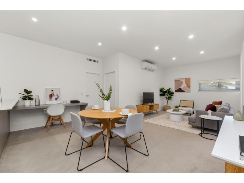 2/8 Hawksburn Road, Rivervale WA 6103