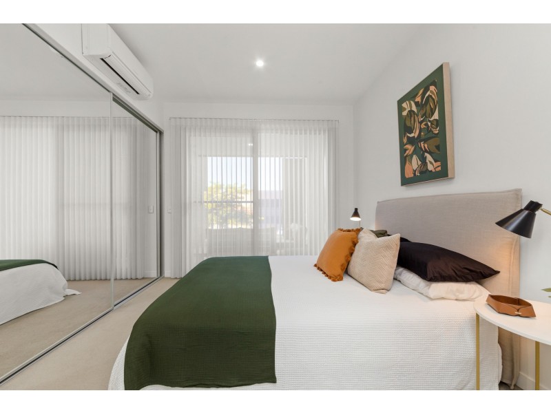 2/8 Hawksburn Road, Rivervale WA 6103