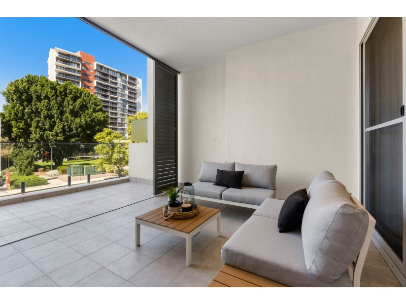 2/8 Hawksburn Road, Rivervale WA 6103