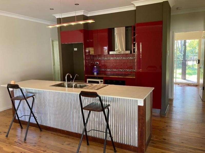 9 Calmwaters Cresent, Macleay Island QLD 4184