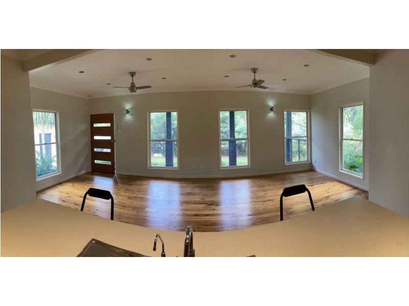 9 Calmwaters Cresent, Macleay Island QLD 4184