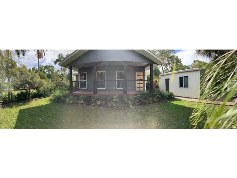 9 Calmwaters Cresent, Macleay Island QLD 4184