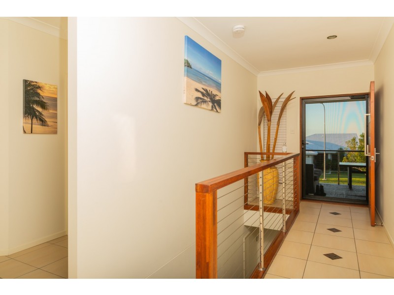 21 Douglas Crescent, Rural View QLD 4740