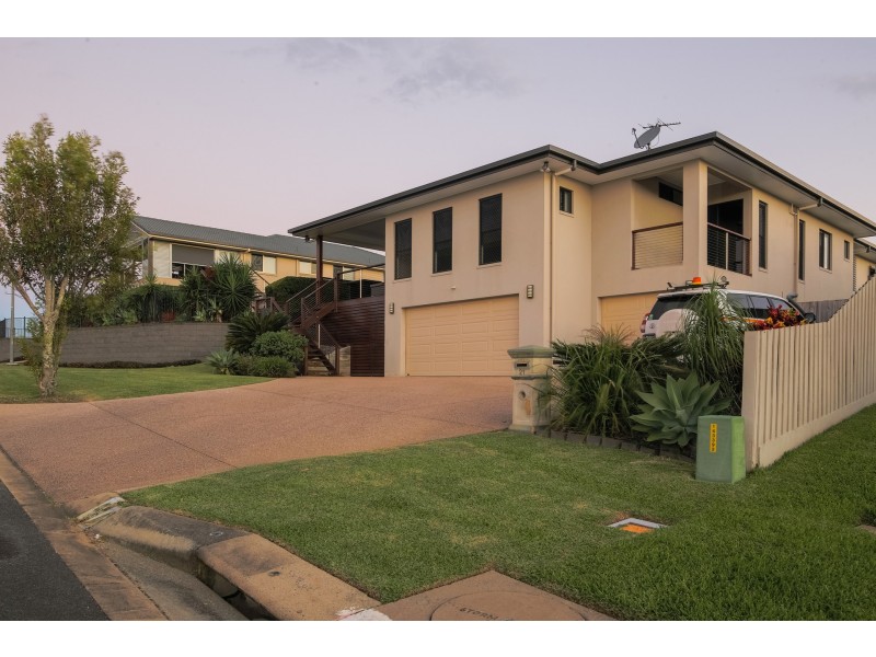 21 Douglas Crescent, Rural View QLD 4740