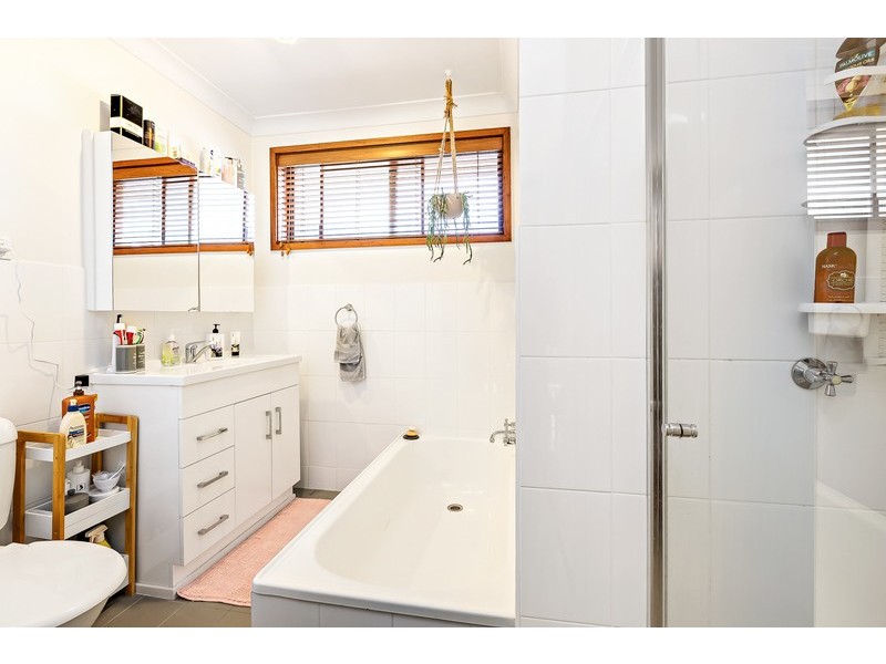 10/17 Campbell Street, Warners Bay NSW 2282