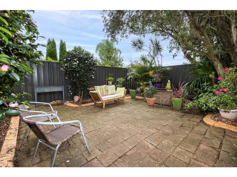 10/17 Campbell Street, Warners Bay NSW 2282
