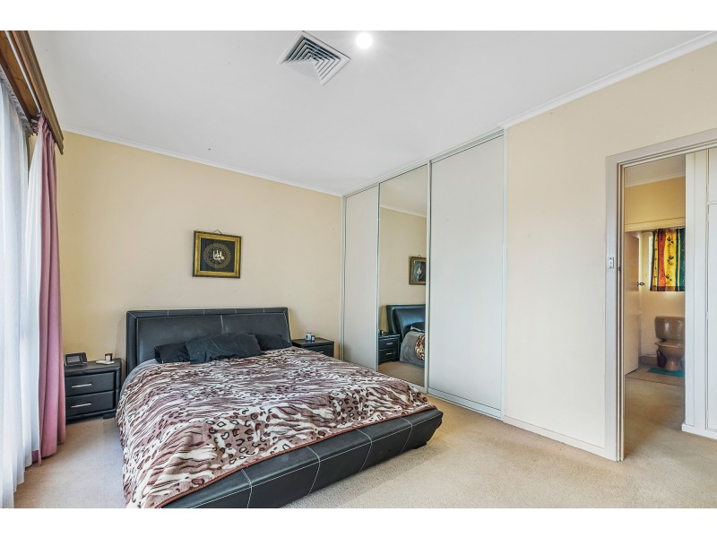 12 Graham Street, Para Hills SA 5096