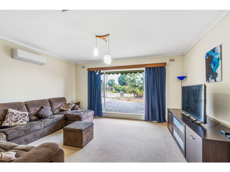 12 Graham Street, Para Hills SA 5096