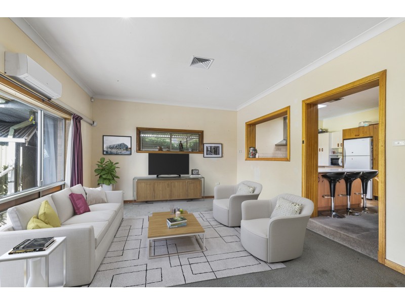 12 Graham Street, Para Hills SA 5096