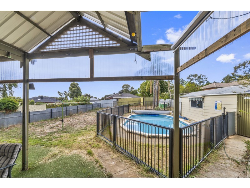 12 Graham Street, Para Hills SA 5096