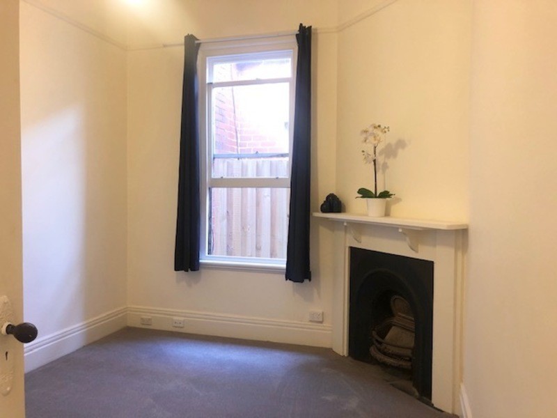 18 Chaucer St, St Kilda VIC 3182