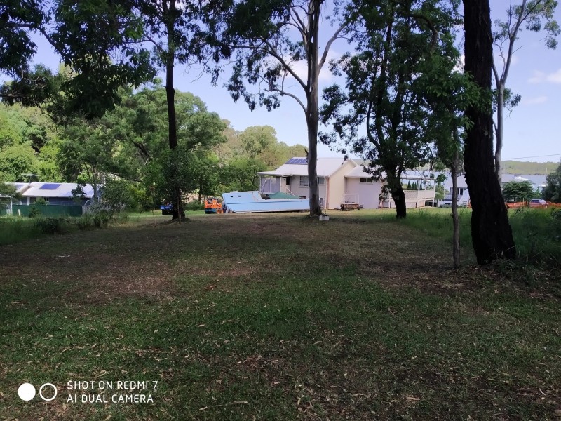 31 Lucas Drive, Lamb Island QLD 4184
