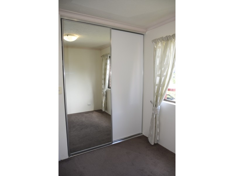 3/28 Lake St, Yeronga QLD 4104