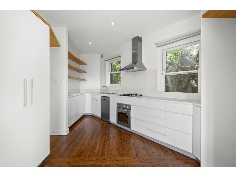 2/2A Wallaringa Avenue, Kurraba Point NSW 2089