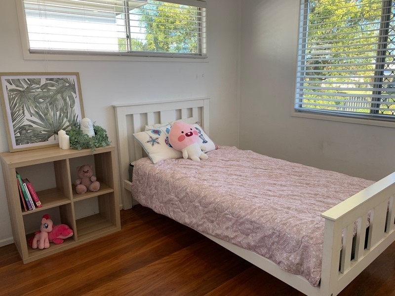 27 Morden Road, Sunnybank Hills QLD 4109