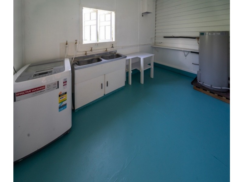 107 Colburn Ave, Victoria Point QLD 4165