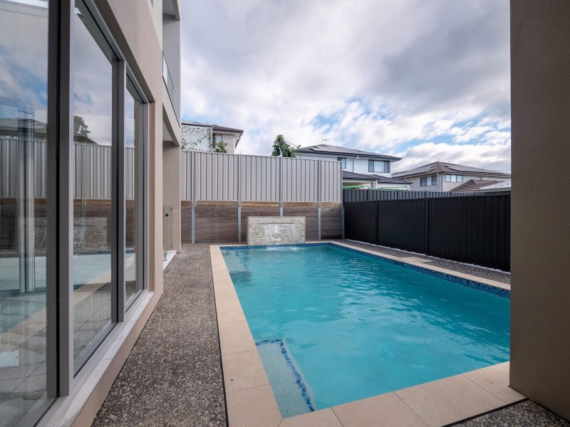 6 Maculata Crescent, Karawatha QLD 4117