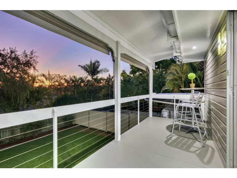 29 Molesworth Street, Seventeen Mile Rocks QLD 4073