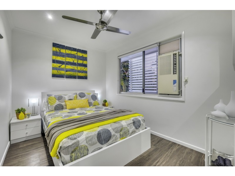 29 Molesworth Street, Seventeen Mile Rocks QLD 4073