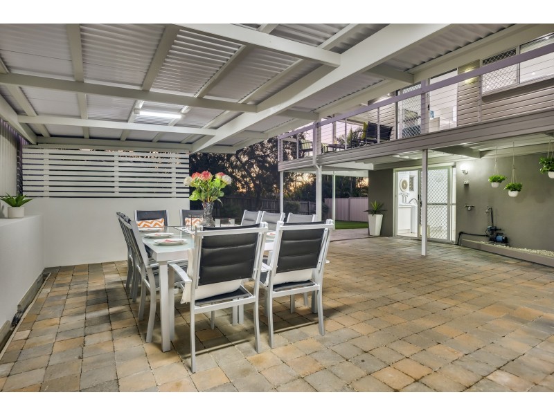 29 Molesworth Street, Seventeen Mile Rocks QLD 4073
