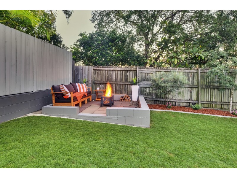 29 Molesworth Street, Seventeen Mile Rocks QLD 4073