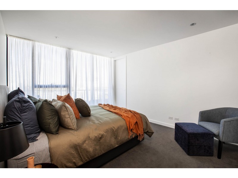 801/74 Eastern Road, South Melbourne VIC 3205