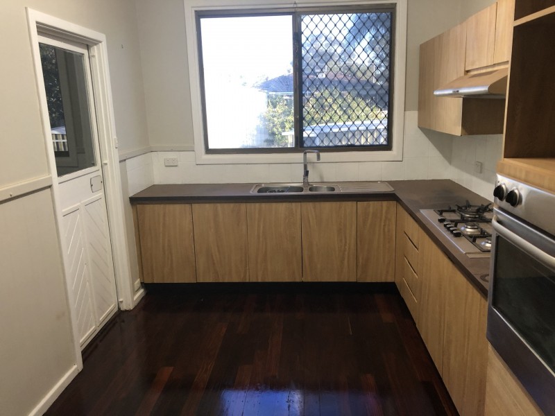 31 Manolas Way, Girrawheen WA 6064