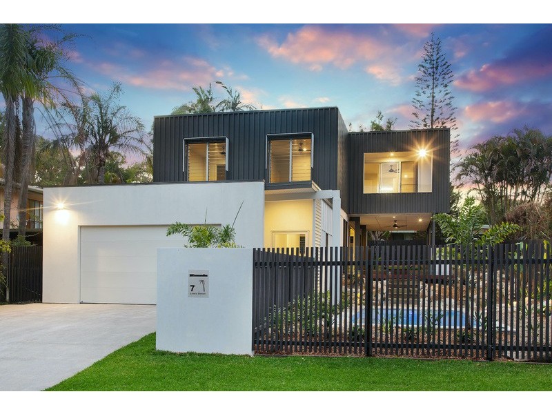 7 Lewis Street, Tewantin QLD 4565