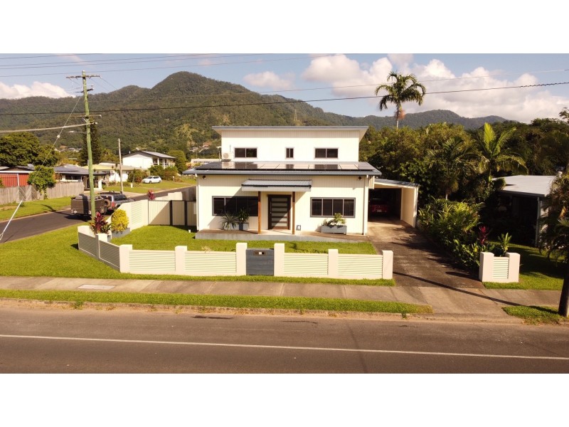 17 Kowinka Street, White Rock QLD 4868