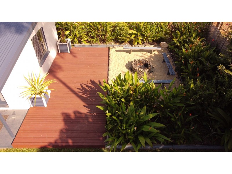 17 Kowinka Street, White Rock QLD 4868
