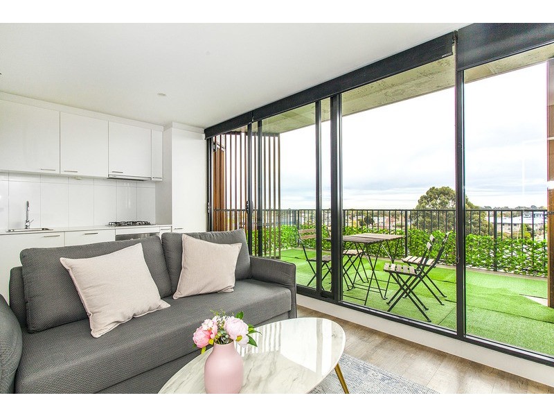 3150/U 912 39 Kingsway, Glen Waverley VIC 3150