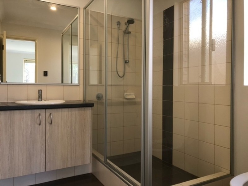 23 Cuddlepie Turn, Banksia Grove WA 6031