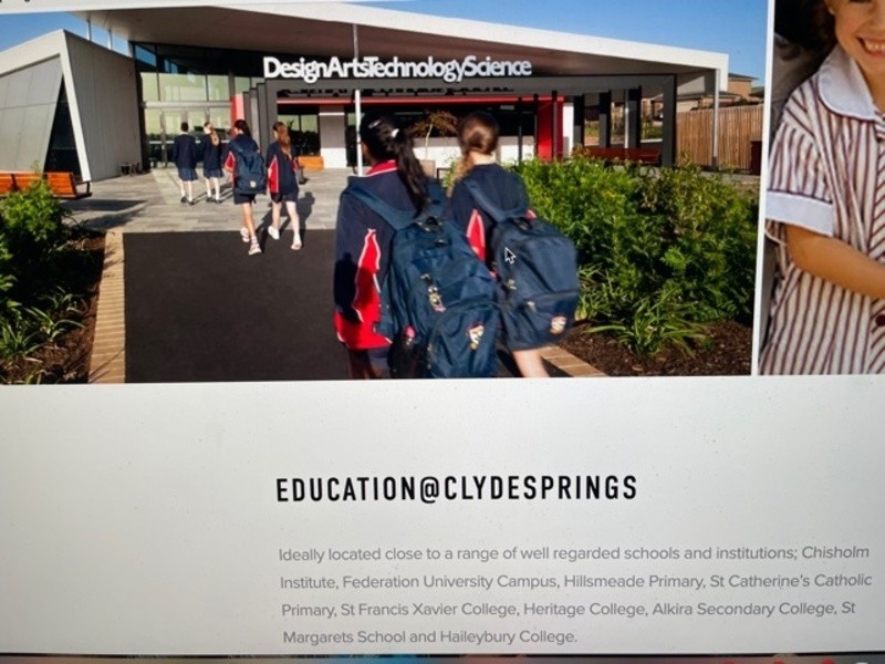 Lot 1009 Gecko Crescent, Clyde North VIC 3978