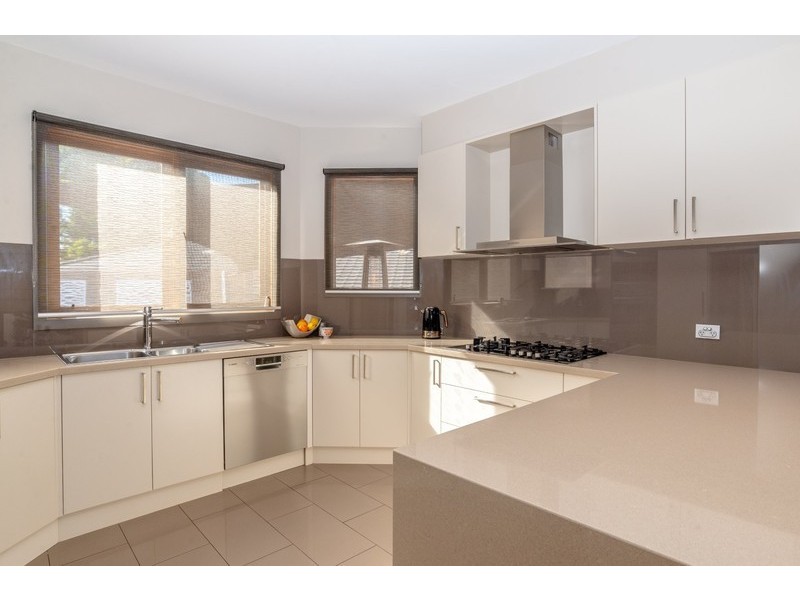 7 Lestwick Rise, Wantirna South VIC 3152