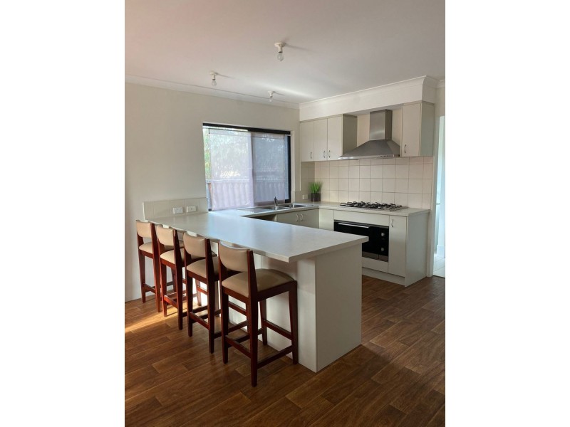8A Sleight Street, St James WA 6102