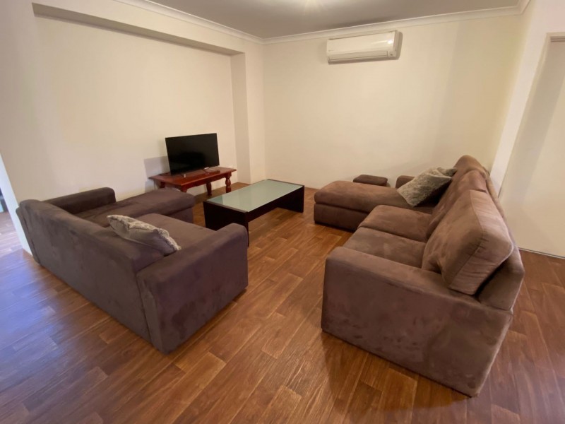 8A Sleight Street, St James WA 6102