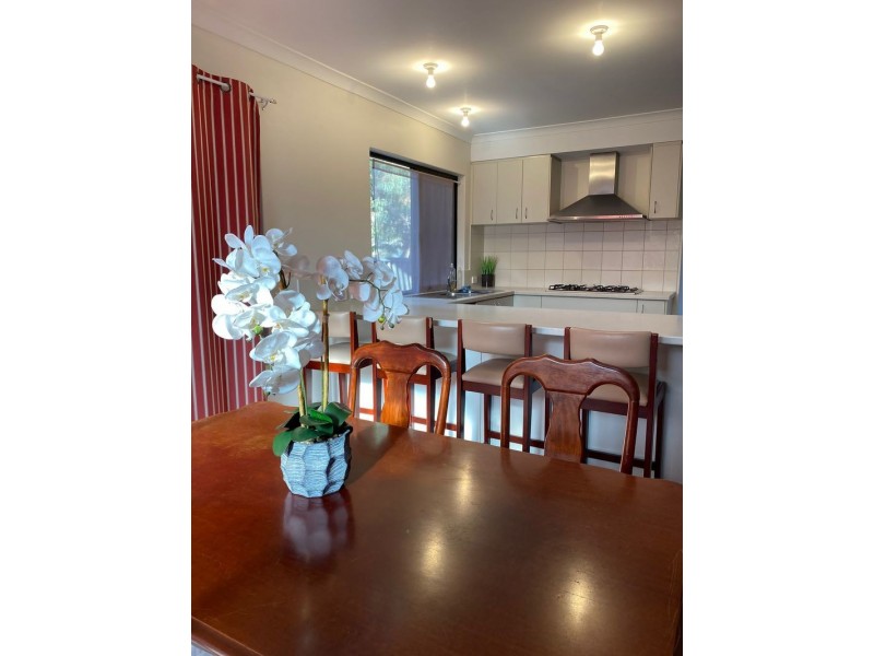 8A Sleight Street, St James WA 6102