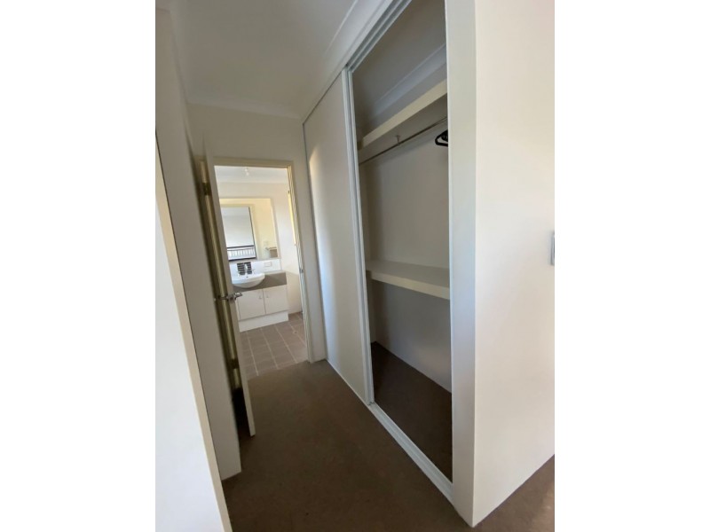 8A Sleight Street, St James WA 6102