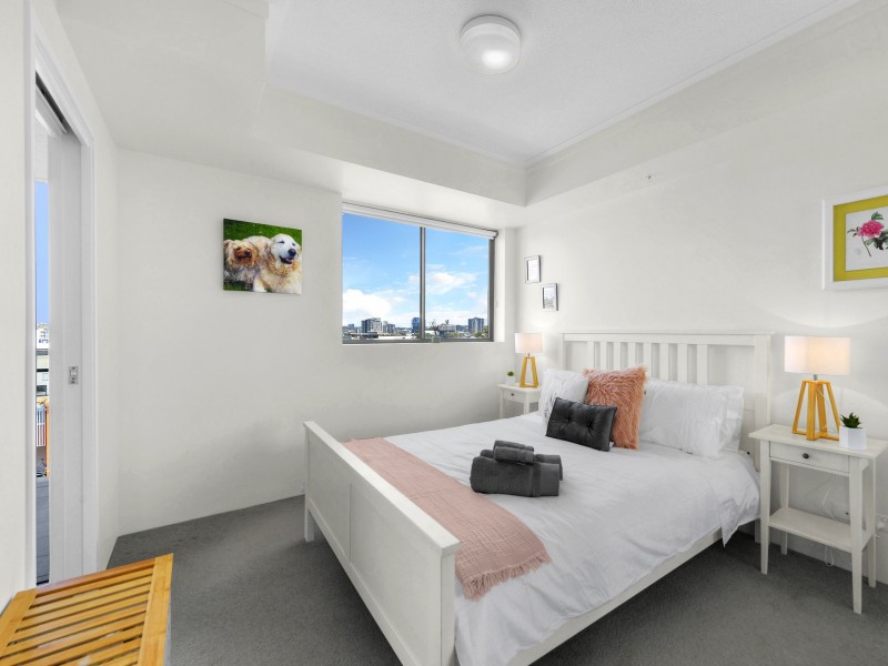 Unit 21006/15 Beesley, West End QLD 4101