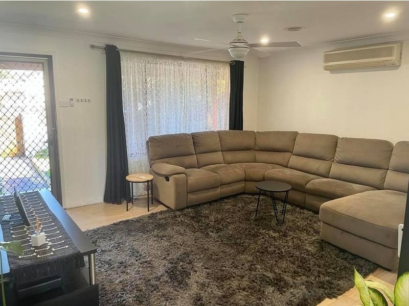 65 Delia Avenue, Budgewoi NSW 2262