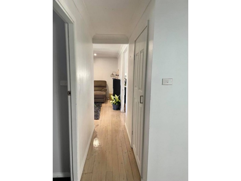 65 Delia Avenue, Budgewoi NSW 2262