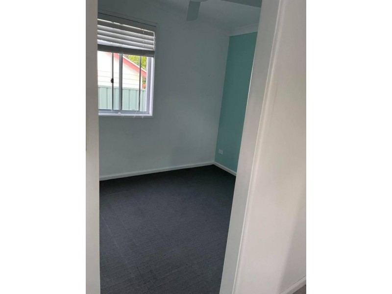 65 Delia Avenue, Budgewoi NSW 2262