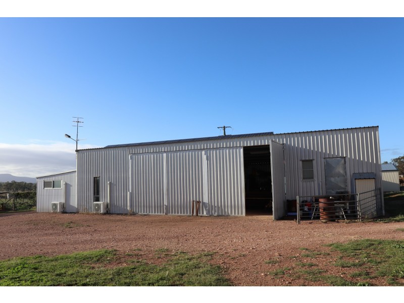 85 Rosser Road, Peak Hill NSW 2869