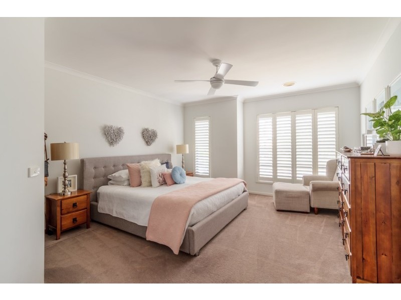 28 Hibiscus Crescent, Point Cook VIC 3030
