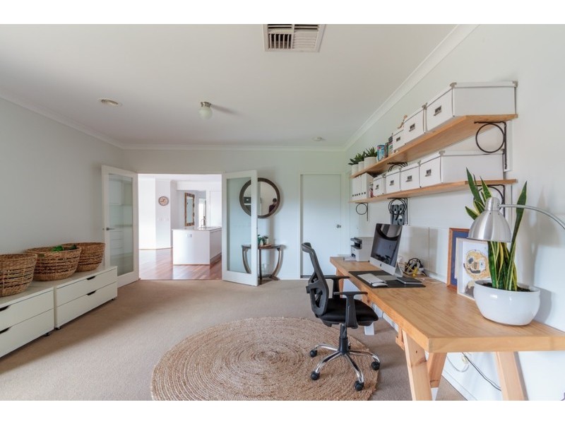 28 Hibiscus Crescent, Point Cook VIC 3030