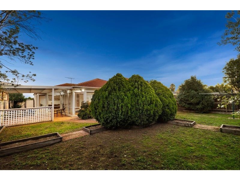 11 Currawong Court, Werribee VIC 3030