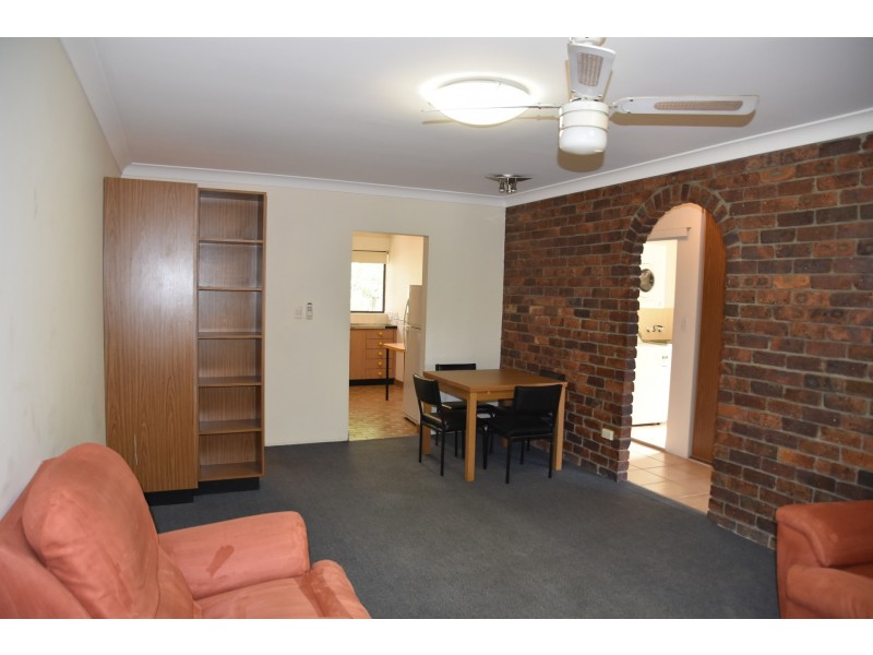 6/24 Underhill Av, Indooroopilly QLD 4068