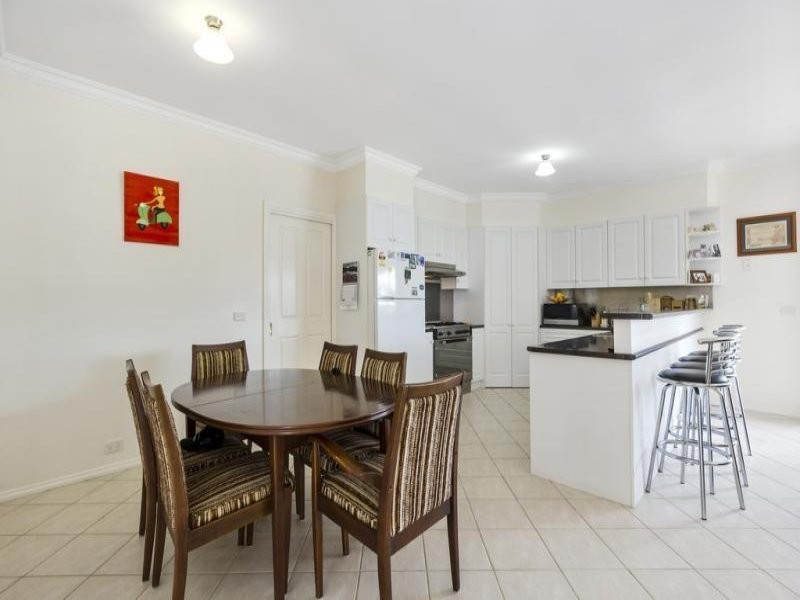 13 Delatite Ct, Warranwood VIC 3134