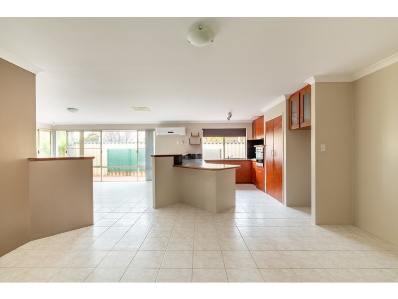 9 Wagstaff Road, Redcliffe WA 6104